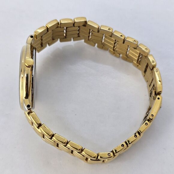 VTG Citizen CQ Women\'s Watch 32MM Black Dial Date Gold Bracelet 7.5\
